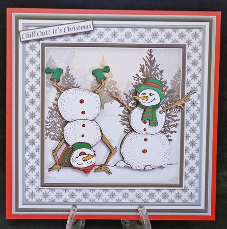 TOPSY TURVY SNOWMAN Christmas 7.5 Decoupage & Insert Mini Kit by Suzi Cooper