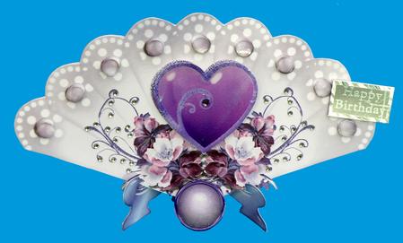 Hearst & Pearls Valentine Fan with Stand by Suzi Cooper
