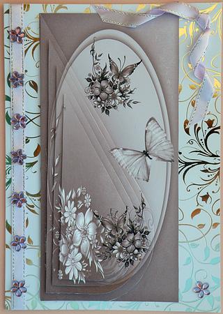 Flowers in Paradise Pink by Suzi Cooper