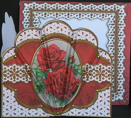 Christmas Red Roses Embroidery Anglaise Scallop Deco Stacker by Suzi Cooper