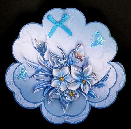 Frosted Floral Petal Stand Card by Suzi Cooper