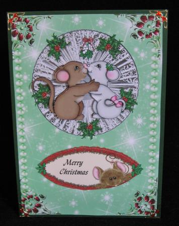 Mice Under the Mistletoe by Suzi Cooper