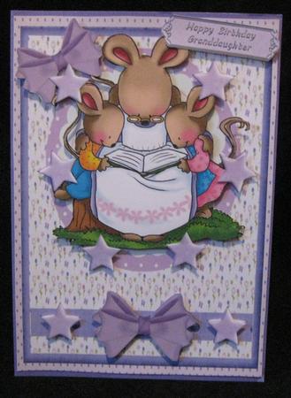 Granny Mouse Reading a Story by Suzi Cooper
