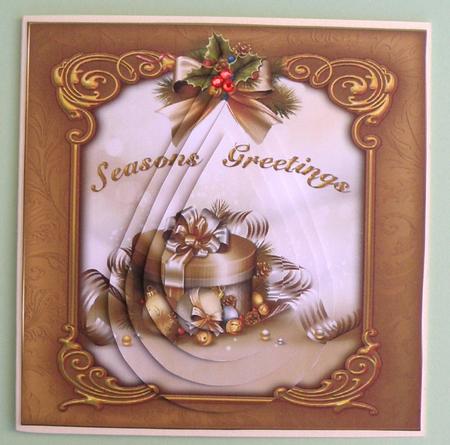 Luxury Christmas Gifts 2 Teardrop Pyramid by Suzi Cooper
