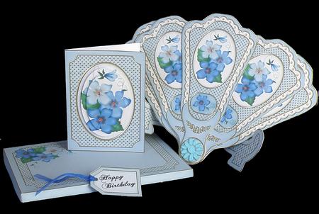 3D Floral Fan Card Violas with Stand, Gift Card N Box by Suzi Cooper