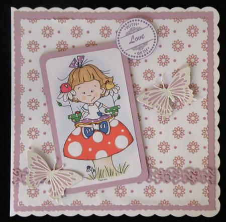 Mauve Daisy by Suzi Cooper