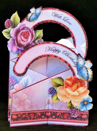 Cascade Deluxe - English Roses by Suzi Cooper