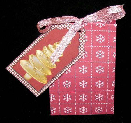 Christmas Tags Red-gold by Suzi Cooper