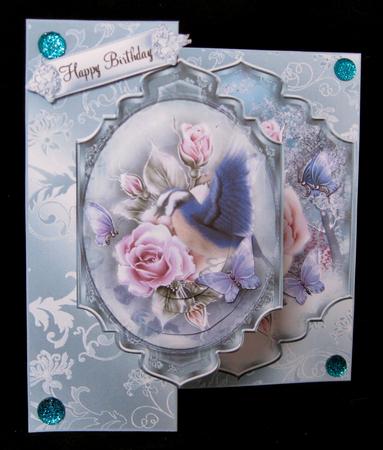 No Holes Fold Card Roses in Winter by Suzi Cooper