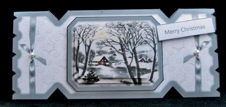 Vintage Christmas Scene Cracker with a Topper by Suzi Cooper