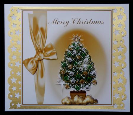 Traditional Style Christmas Tree Card Topper by Suzi Cooper
