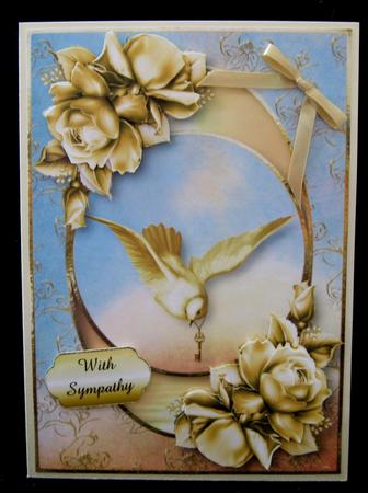 Centre Circle - Golden Dove & Gold Roses by Suzi Cooper