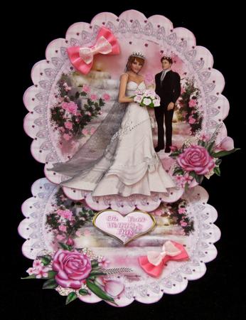 Beautiful Bride Scalloped Round Easel Card Mini Kit by Suzi Cooper