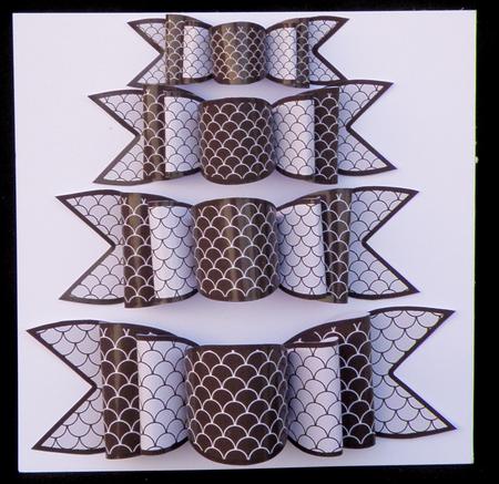 4 Triple Bows Mini Kit - Mono Chinese Pattern by Suzi Cooper