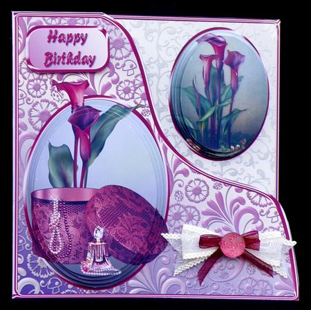Gift with Callas Double Pyramid Card Mini Kit by Suzi Cooper