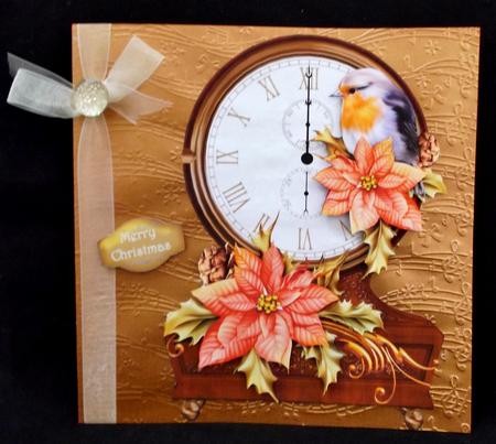 Vintage Clock Shaped Christmas Topper - Robin by Suzi Cooper
