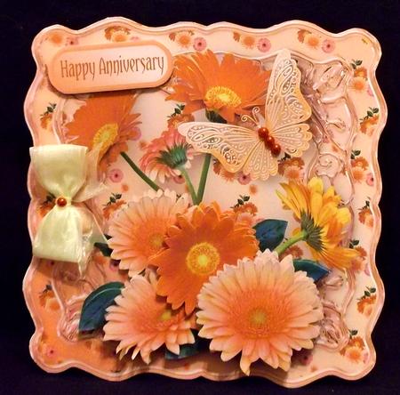 Gerbera Posy Wavy Edge Card Mini Kit by Suzi Cooper
