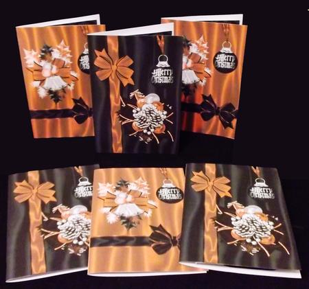 2 A6 Quick Christmas Cards in Red & Black by Suzi Cooper