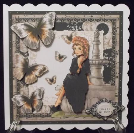 Cardtopper Soft Creme & Black Romance 616 by Suzi Cooper