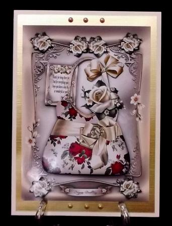 Silk Cream Handbag with Roses Card Mini Kit by Suzi Cooper