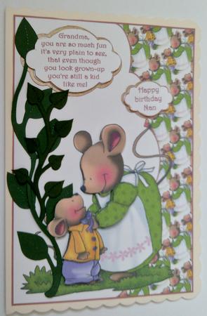 Mouse Loves Grandma by SYLVIA Chapman