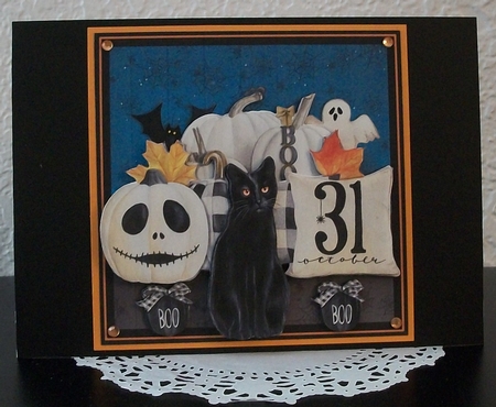 HALLOWEEN CAT by Teddi Phillips