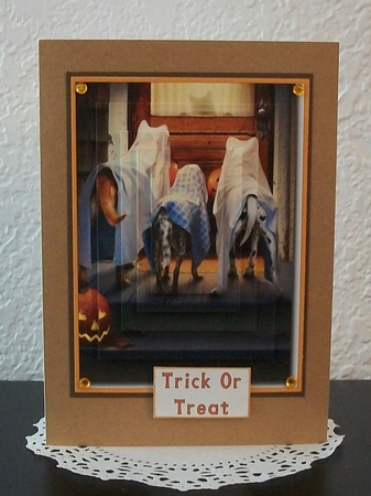 Woofly Trick or Treaters Pyramid by Teddi Phillips