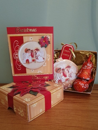 3D Bauble Card And Gift Box Mini Kit 2 by xt farr