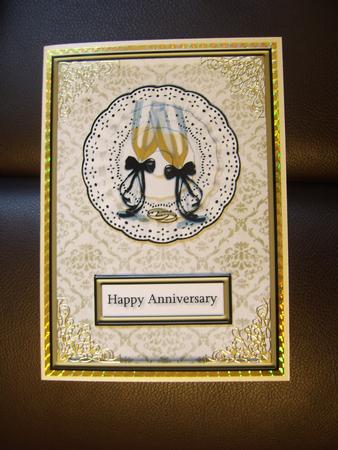 Champagne & Gold Rings Quick Card by Thelma Reynolds