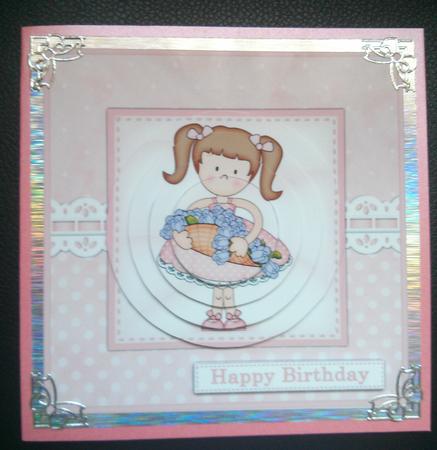 Girlz Liz's Flower Basket Circle Pyramage Topper by Thelma Reynolds