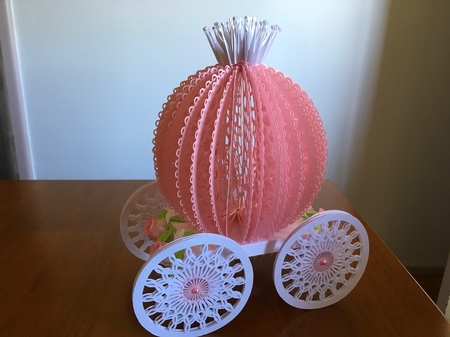 3D Tealight Carriage by Tina Orphin