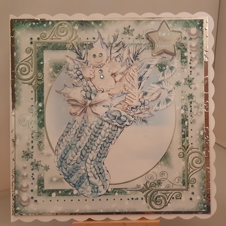Christmas quick card selection by Tracey Hutsby