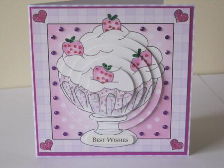 Sweet Treats Quick Card with Circle Pyramage by Tracey Hutsby