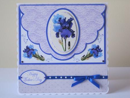 Scalloped Edge Envelope Front -iris by Tracey Hutsby