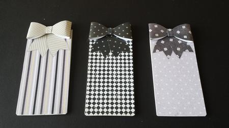 Oxford Beige and Mauve Bow Magnetic Bookmarks by Tracey Hutsby