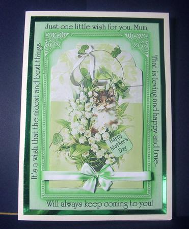 Spring Tag for Mum by Tracey Richardson