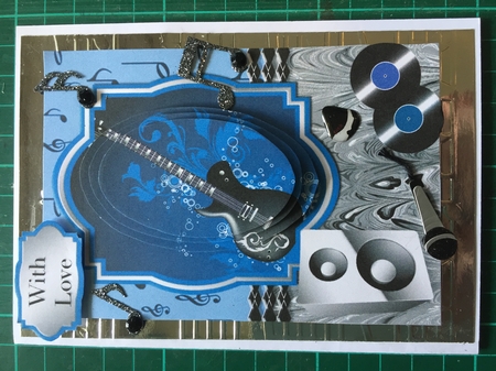 Singing the Blues Pyramid Card Front by Tracy Leitch