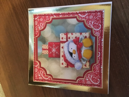 Penquin Christmas Present Pile - 7x7 Mini Kit by Tracy Morley