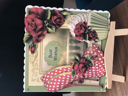 Eccentric Shoes, Cupcake & Red Roses Mini Kit by Tracy Morley
