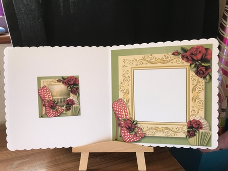 Eccentric Shoes, Cupcake & Red Roses Mini Kit by Tracy Morley