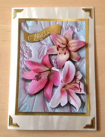 birthday lilies by Ulla Skraedderdal