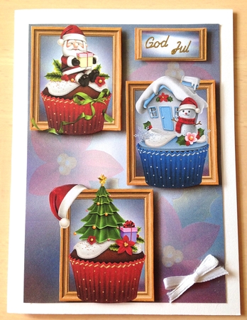 Frame Trio Christmas - Festive Cupcakes by Ulla Skraedderdal