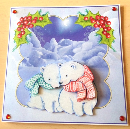 Polar bear love by Ulla Skraedderdal