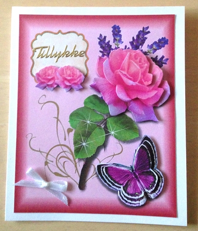 smile be happy pink by Ulla Skraedderdal
