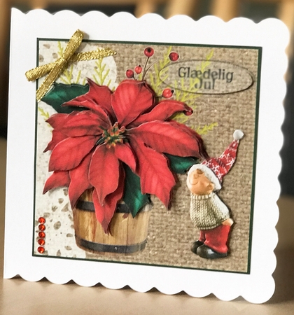Its beginning to smell a lot like Christmas by Ulla Skraedderdal