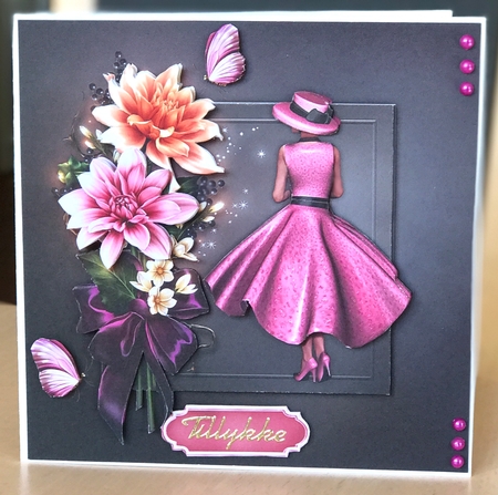 Dazzling Dahlia 8 Square Card Mini-Kit by Ulla Skraedderdal
