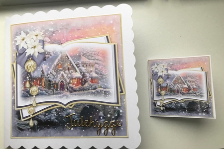 Christmas Cottage Toppers by Ulla Skraedderdal