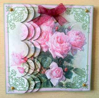 Vintage Pretty Pink Rosess Scallop Side Stacker by Ulla Skraedderdal