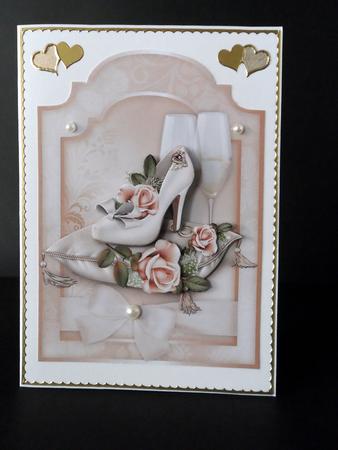 Wedding Glamour Shaped Card Front with Step by Step by Ulla Skraedderdal