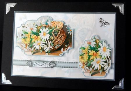Basket of Daisies Card with Toppers by Ulla Skraedderdal